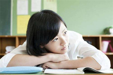 和女生微信聊天开场白怎么说,才能勾起她的兴趣 和女生微信聊天开场白怎么说,才能勾起她的兴趣第2张